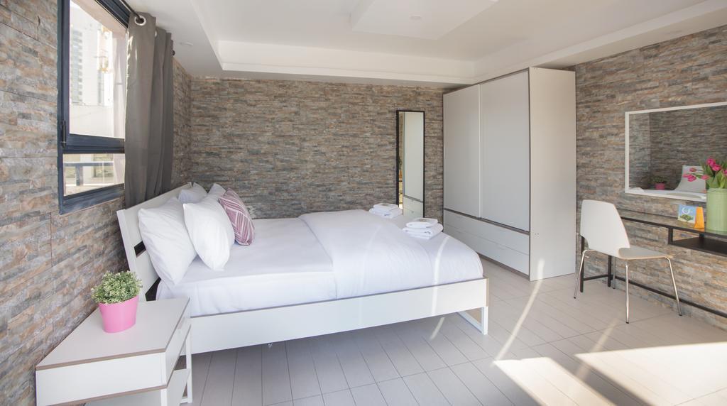 Shenkin Vilmar Apartments Тель-Авив Номер фото